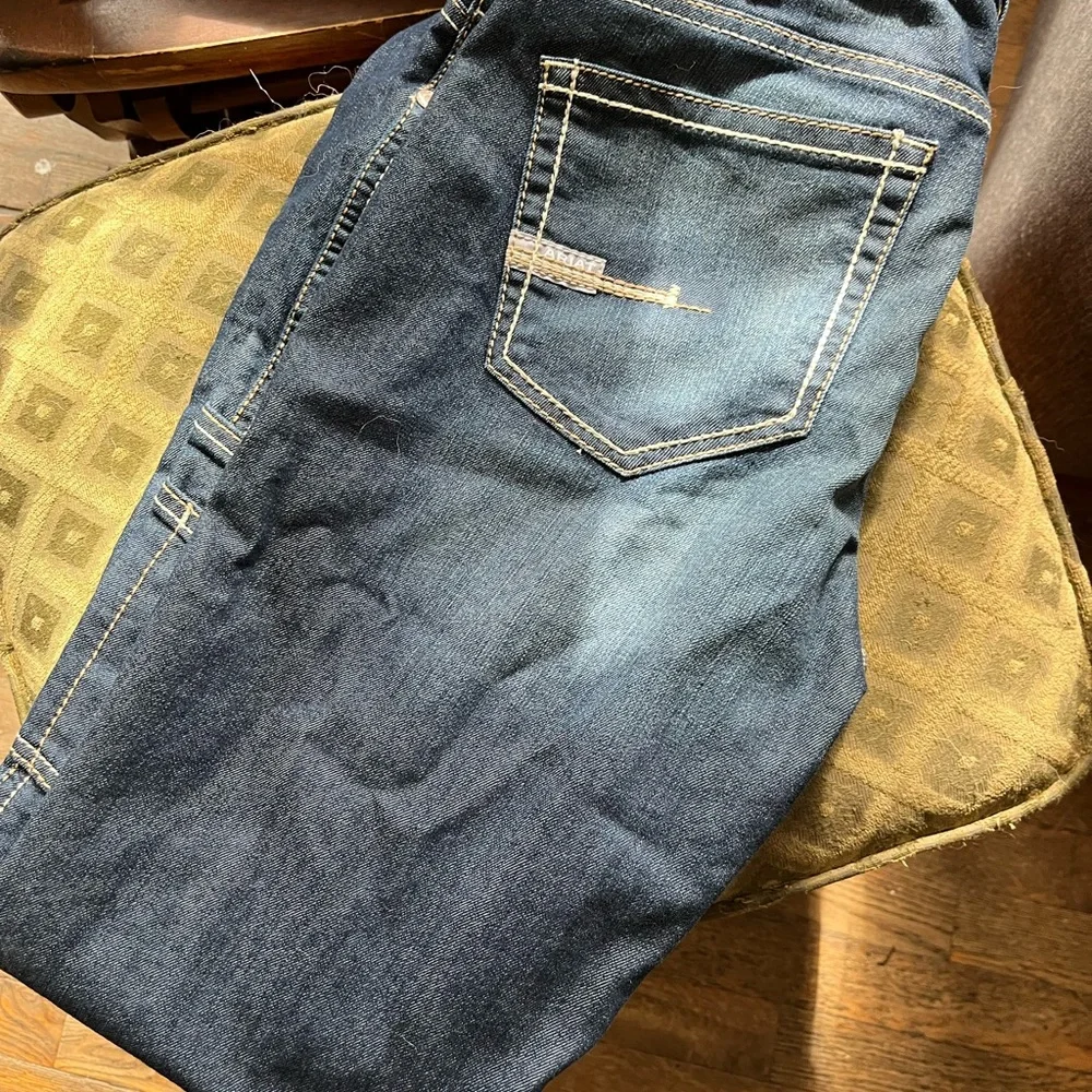 Ariat jeans, size 31R, dark wash. Brand new with tags! - Picture 3 of 3